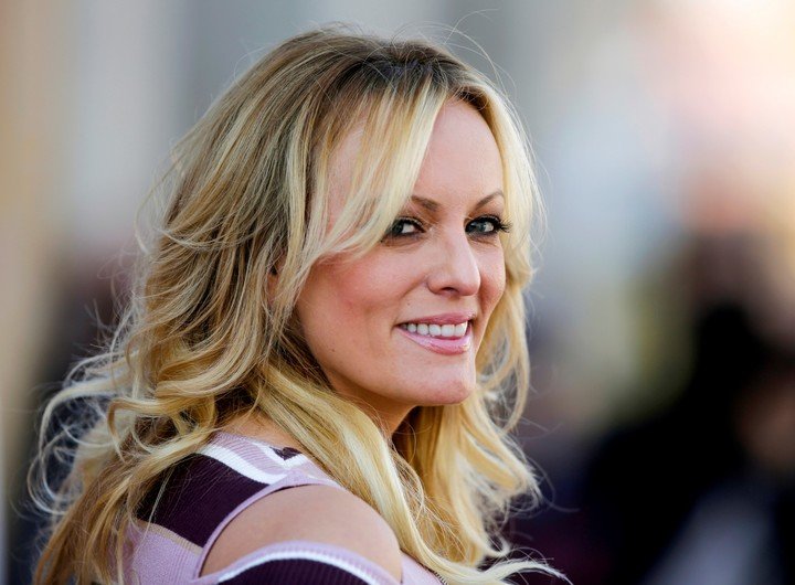 Stormy Daniels recibió 130 mil dólares. Foto AP