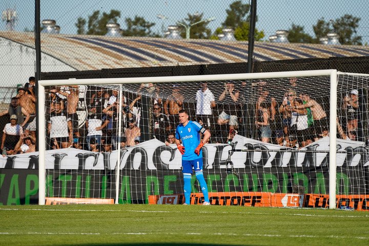 Franco Armani esta vez no estará en la cancha de Riestra. (Maxi Failla)