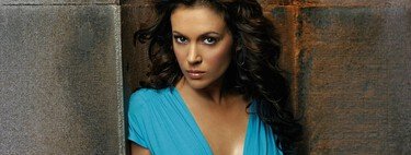 Qué fue de Alyssa Milano, de ser la hija de Arnold Schwarzenegger en 'Commando' y triunfar en 'Embrujadas' a pedirle disculpas a Britney Spears