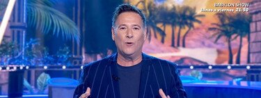 'Babylon Show' quiere ser la alternativa canalla a 'El hormiguero', pero Pablo Motos no tiene nada que temer de este desastre de Carlos Latre en Telecinco 