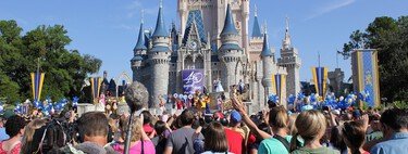 Hay personas que además de comida llevan otra cosa a los parques temáticos de Disney: las cenizas de sus difuntos para esparcirlas