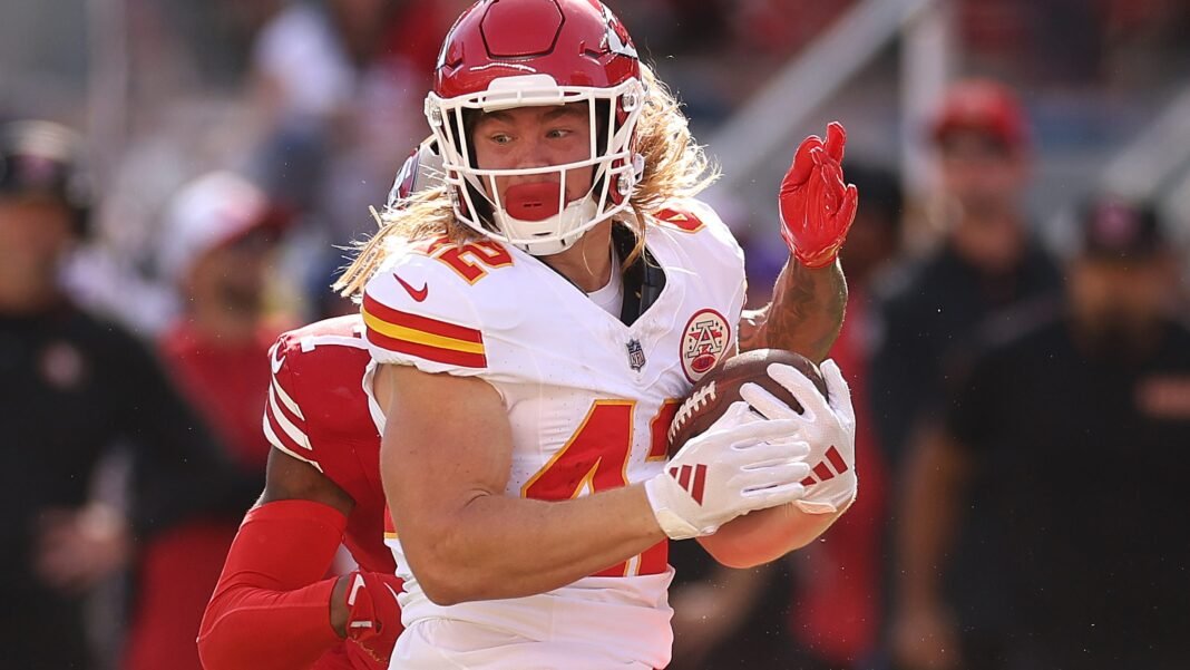 El desarrollo del campamento de entrenamiento de Chiefs es una mala noticia para Carson Steele