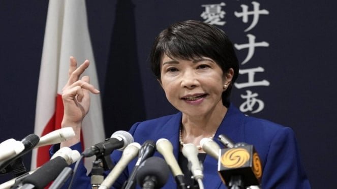 El primer ministro japonés Sanae Takaichi asiste a la cumbre de la ASEAN en Kuala Lumpur