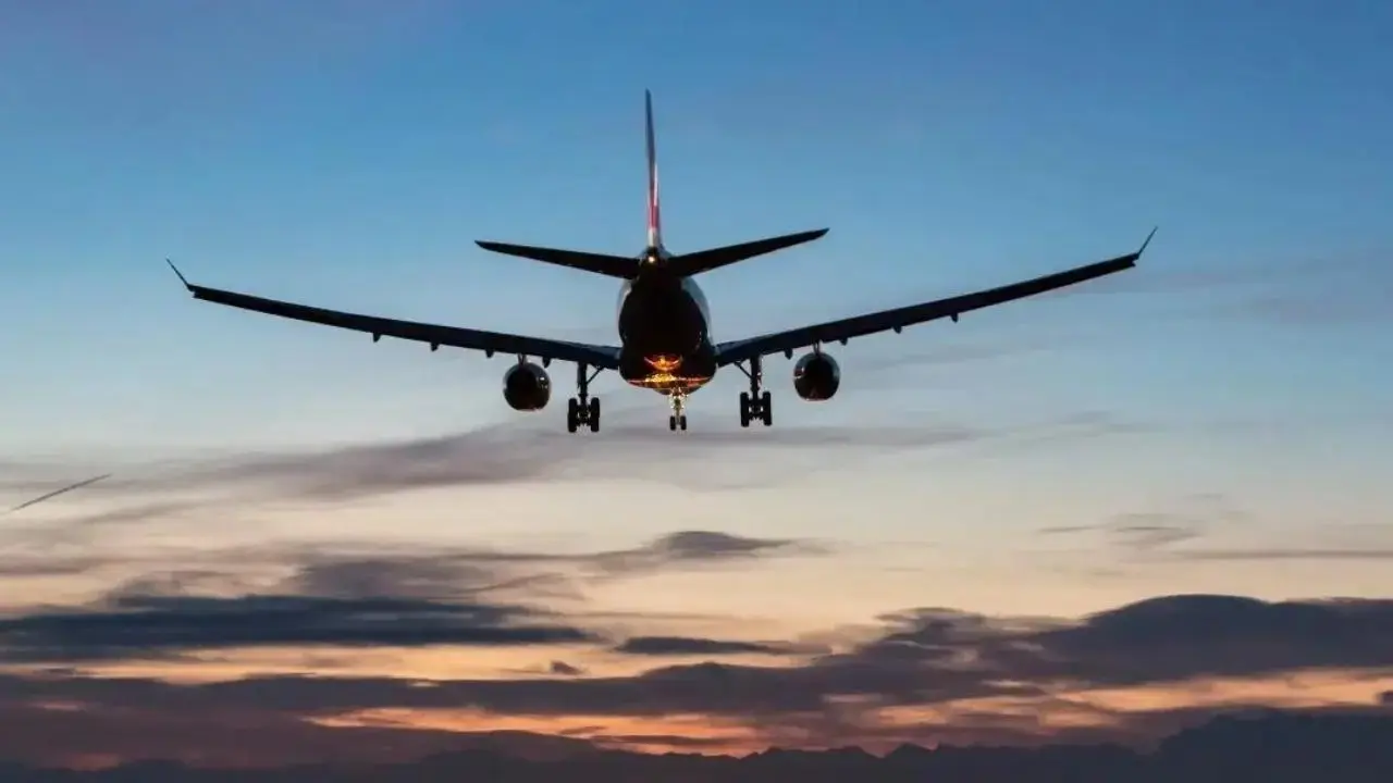 Un vuelo de Qatar Airways con destino a Hong Kong procedente de Doha se desvía a Ahmedabad
