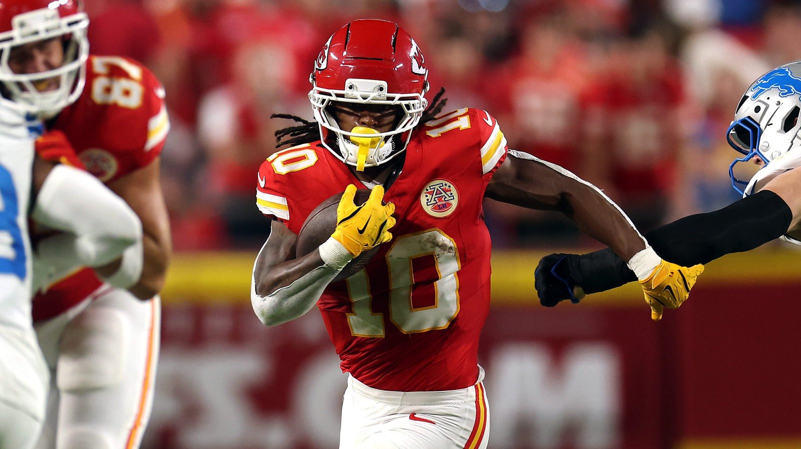 La actualización sobre la lesión de Isiah Pacheco en la Semana 11 enfurece a los fanáticos de los Chiefs.