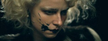 El final de '¡La novia!' explicado por la directora de esta reinterpretación de Frankenstein: "Aprendí mucho de su amor"