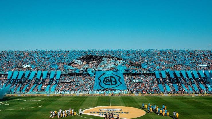¿Belgrano juega la Copa Libertadores en el Kempes?